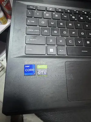 Laptop MSI GE66 Raider 16GB Intel Core i7 SSD 1T
