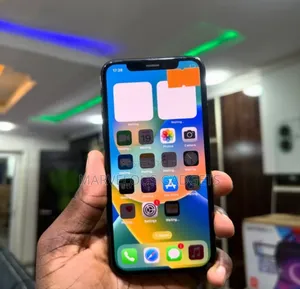 Photo - Apple iPhone X 64 GB Black