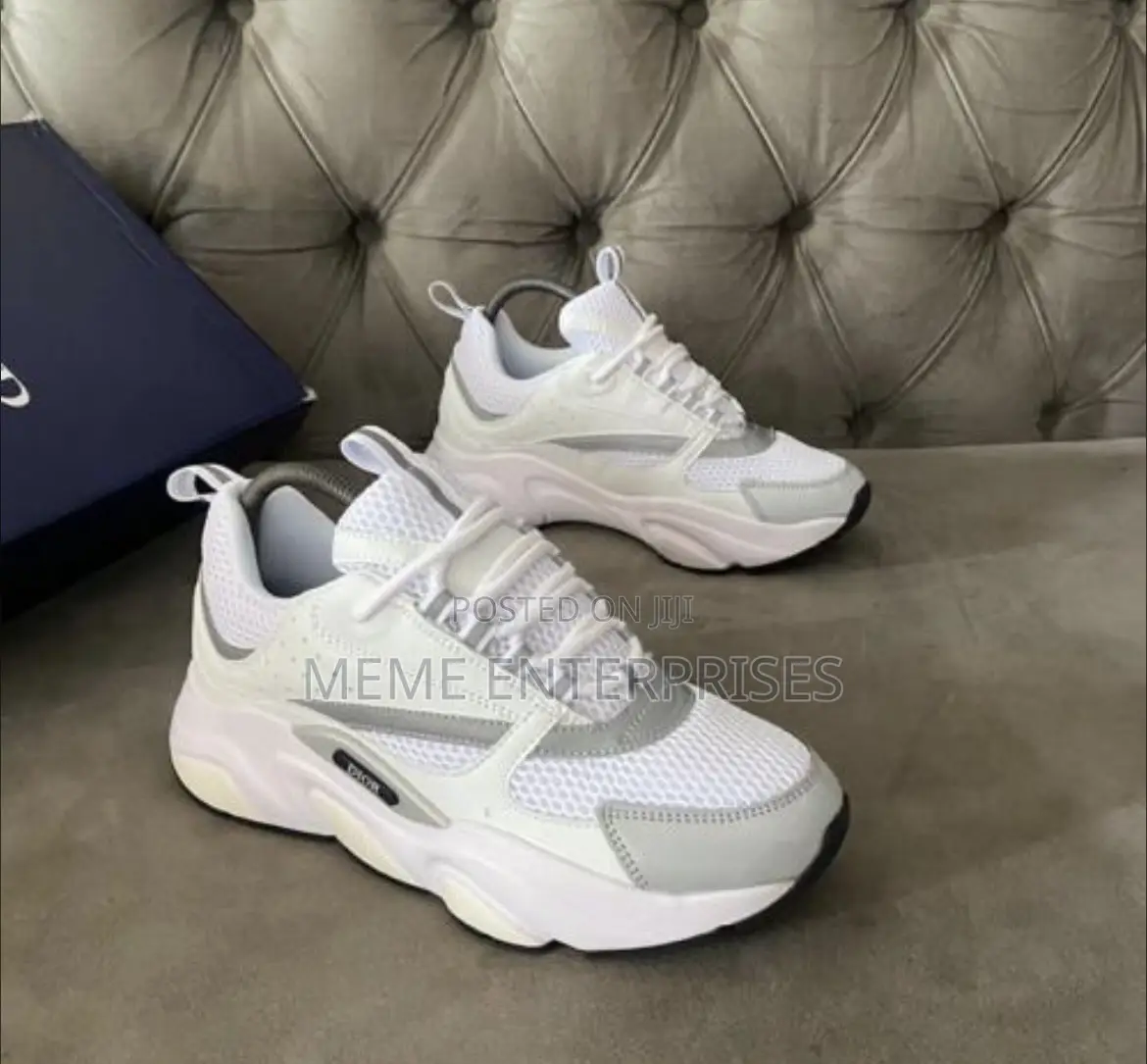 Dior Sneakers Og