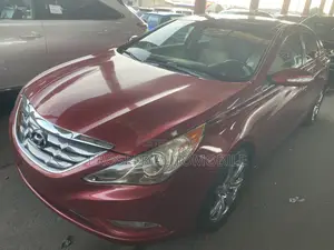Hyundai Sonata 2014 Red