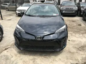 Toyota Corolla 2018 Blue