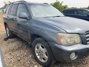 Photo - Toyota Highlander V6 2005 Blue