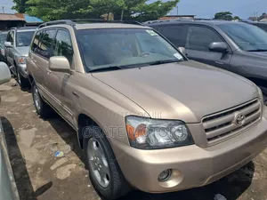 Toyota Highlander Limited V6 2006 Gold