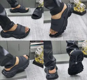 Balenciaga Palm