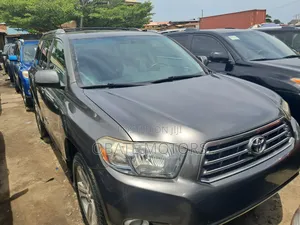 Toyota Highlander Limited 2009 Green