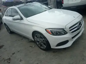 Mercedes-Benz C300 2016 White