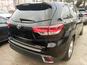 Toyota Highlander 2018 Black