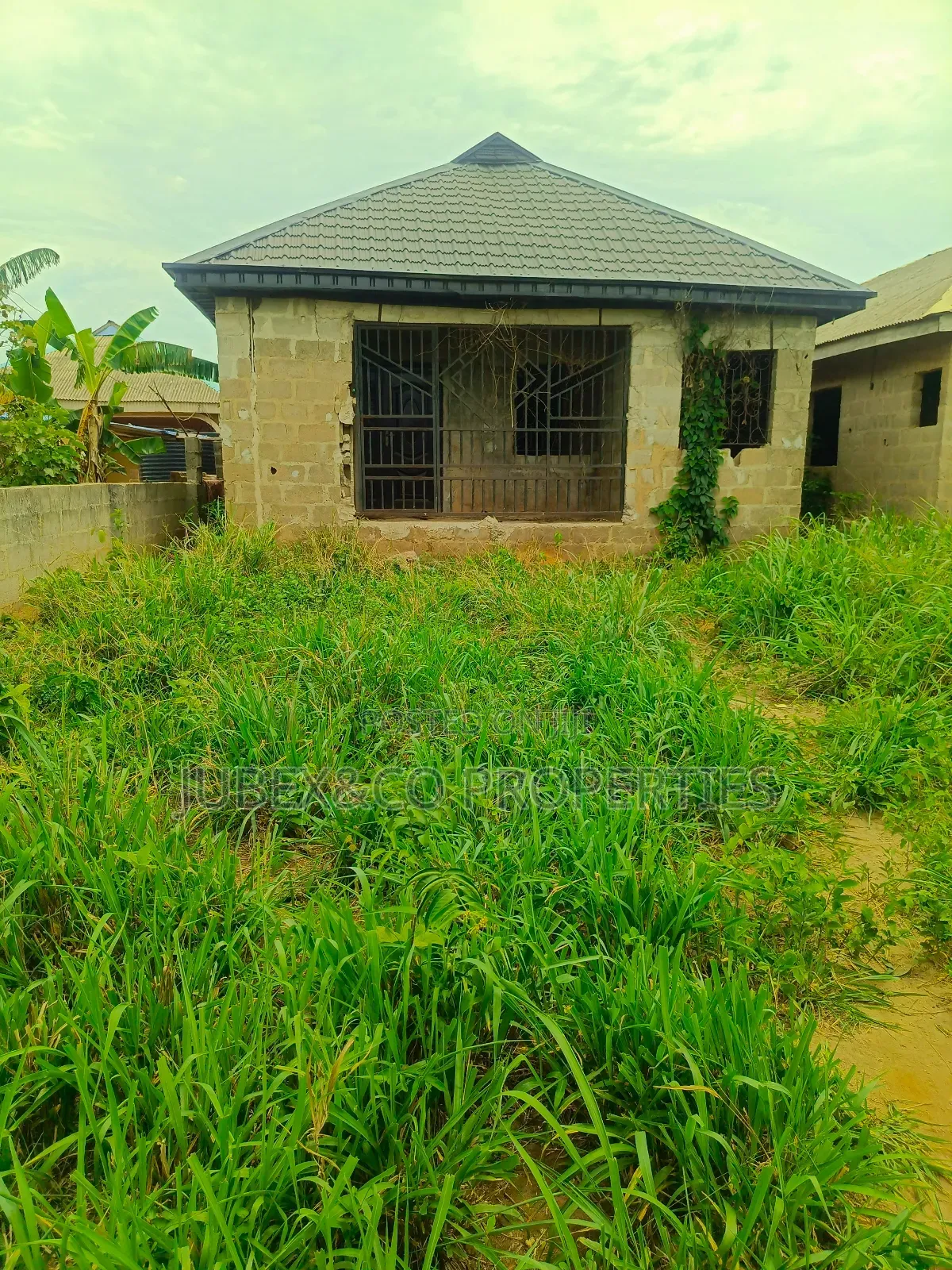 2bdrm Bungalow in Abiola Back Of, Ado-Odo/Ota for sale