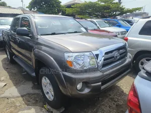 Toyota Tacoma Double Cab V6 2010 Brown