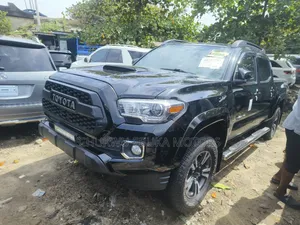 Toyota Tacoma Limited 2017 Black