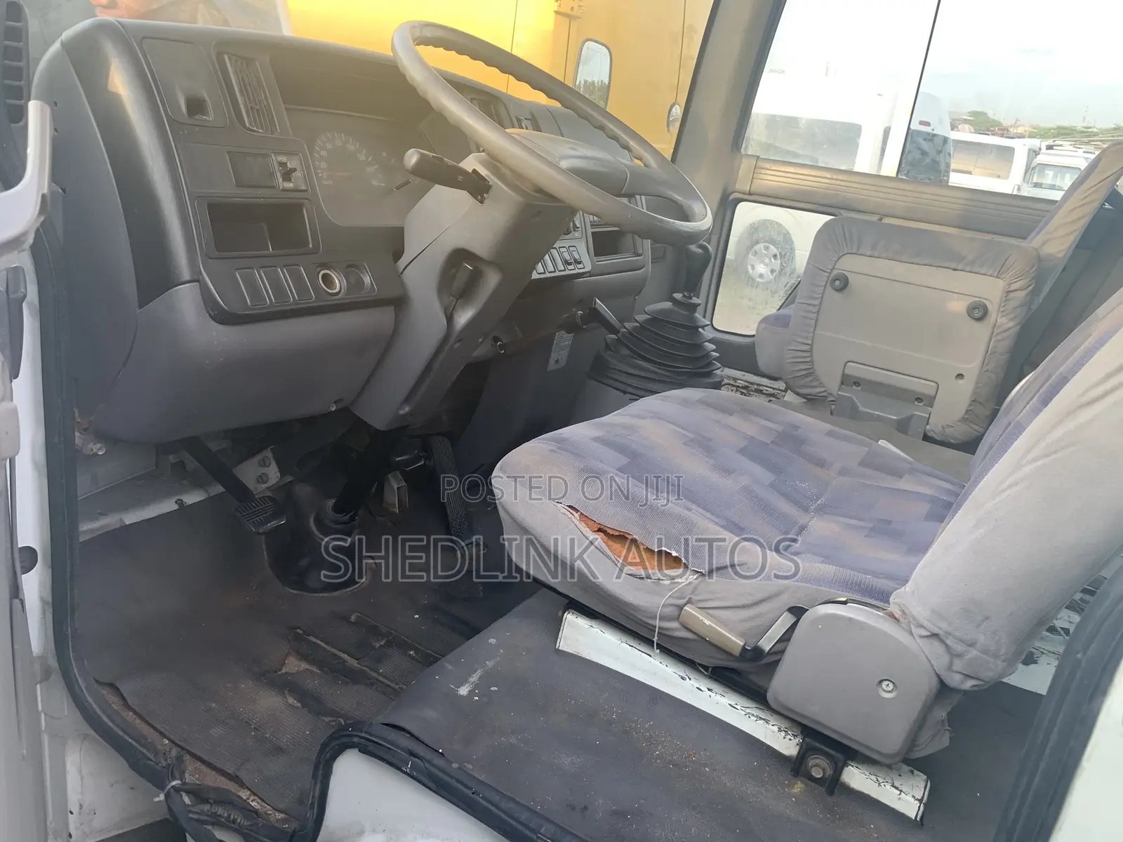 Nissan Civilian 2009 White