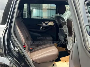 New Mercedes-Benz GLS-Class 2023 Black
