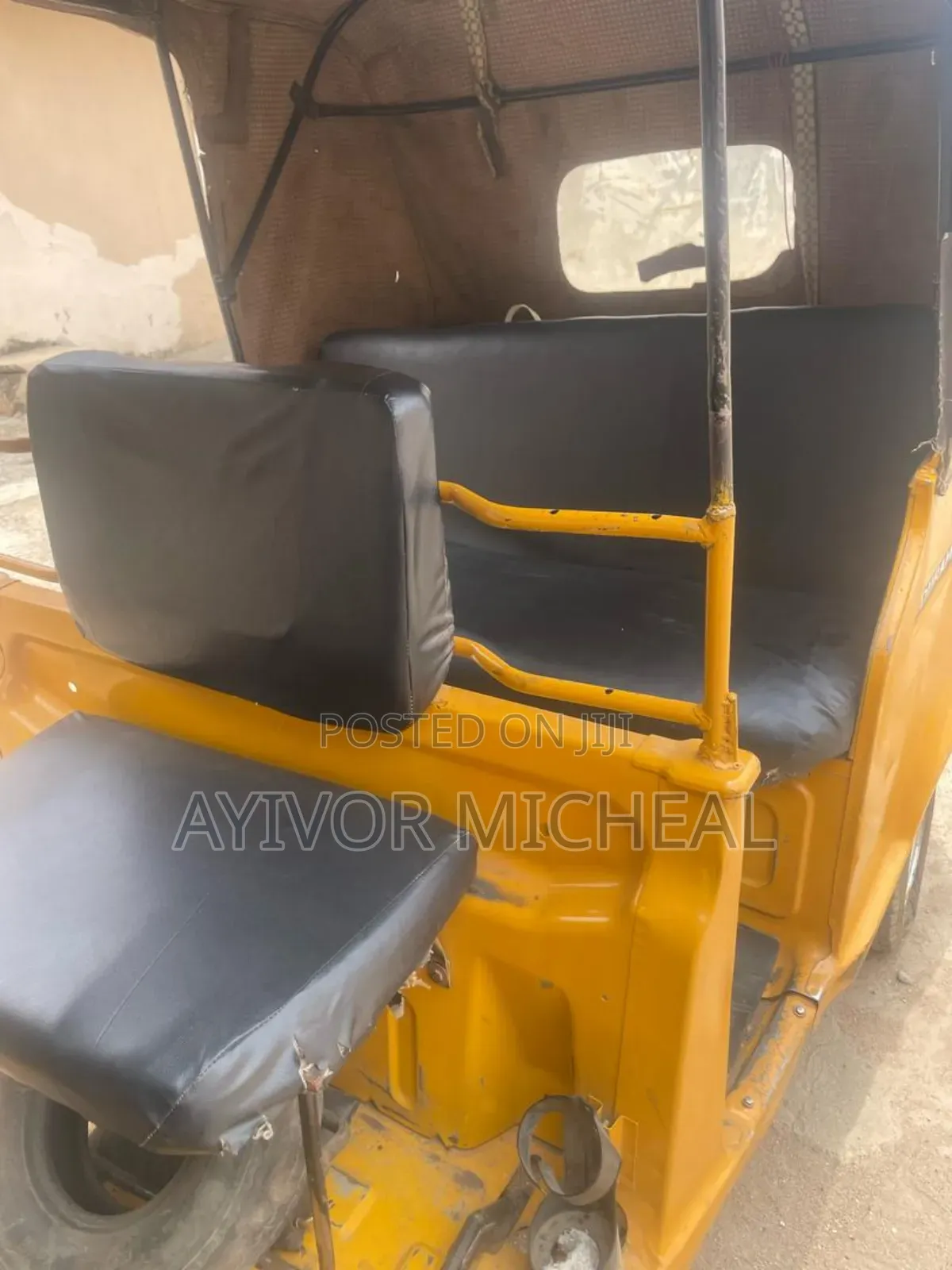 TVS 2022 Yellow