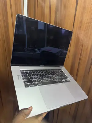 Laptop Apple MacBook Pro 2019 16GB Intel Core i9 SSD 1T