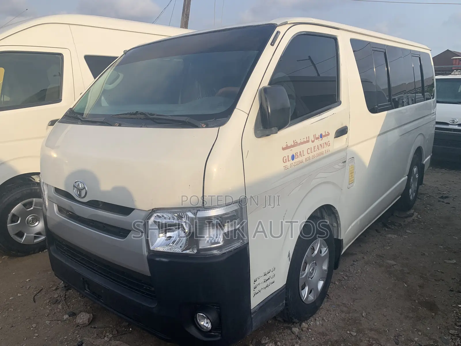Toyota HiAce 2010 White