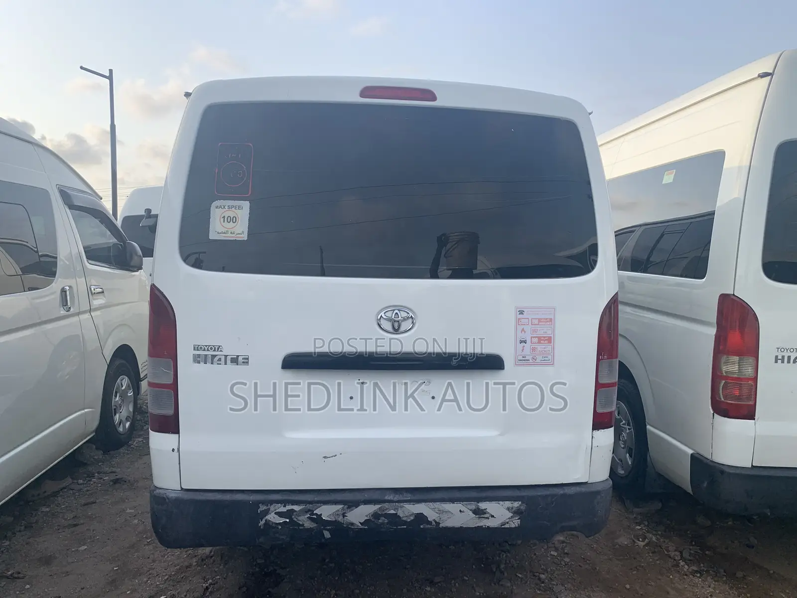 Toyota HiAce 2010 White