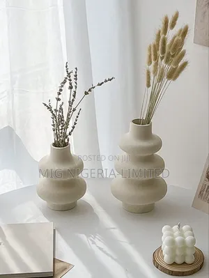 Modern Ceramic Vase Table Flowers Decor