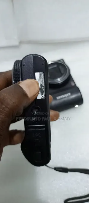 Samsung Digital Photo and Video Camera