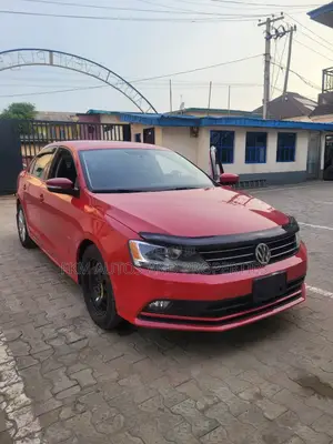 Volkswagen Jetta 2017 Red