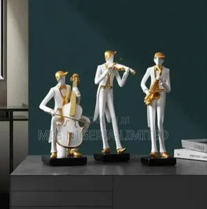Musical Man Gold Resin Figurine Statue Decorations