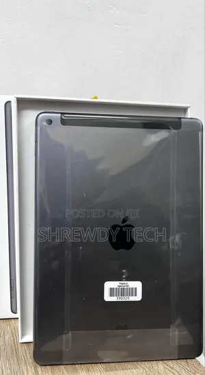 New Apple iPad 10.2 (2020) 32 GB