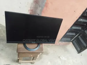24 Asus Monitor
