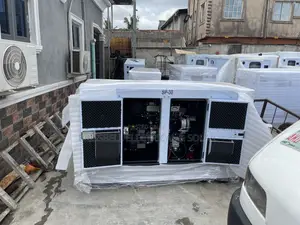 Heavy-duty England Perkins Soundproof Diesel Generator 30kva