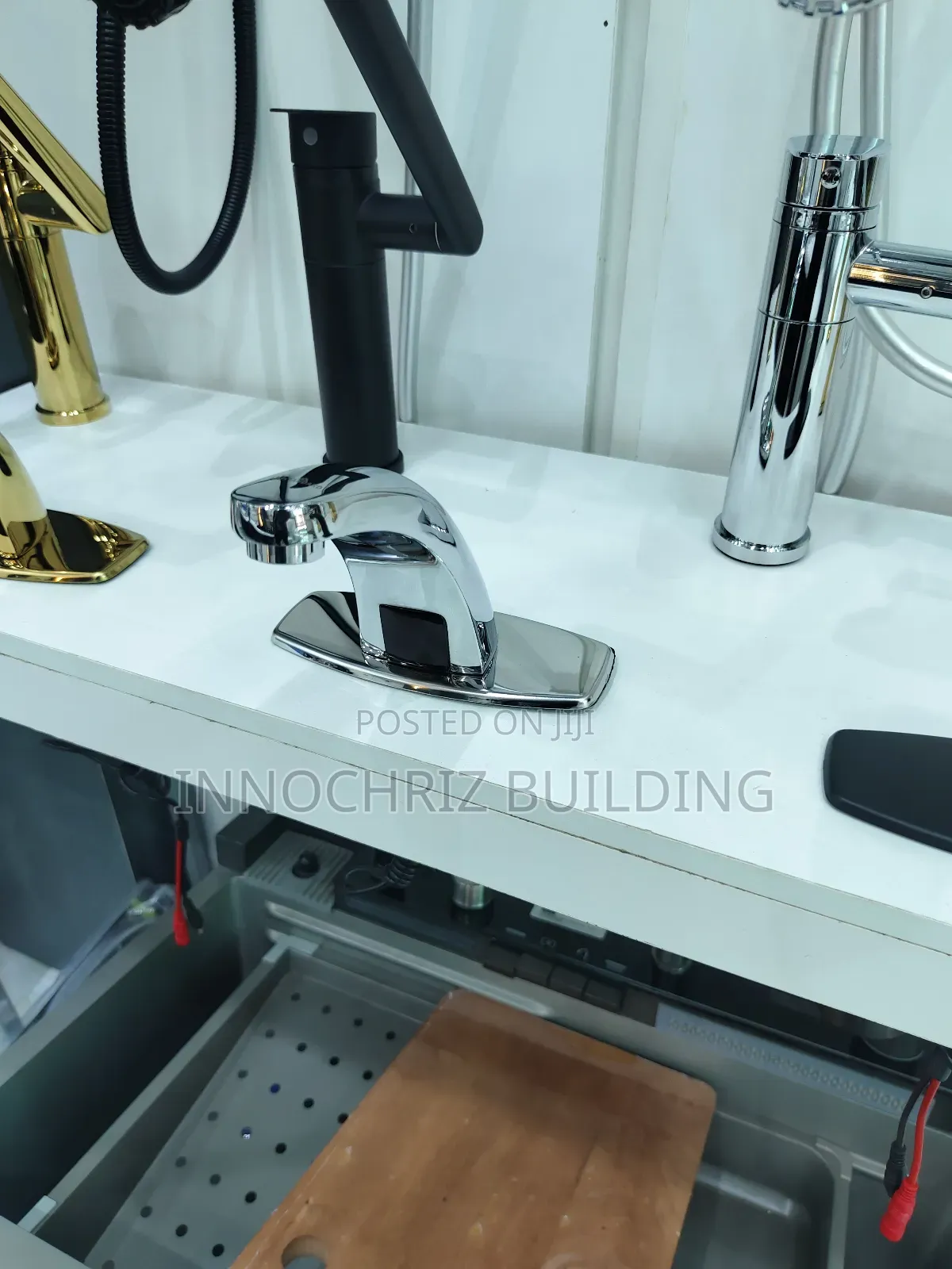 Chrome Basin Sensor Tap (9754)