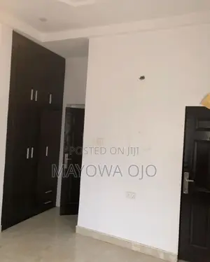 3bdrm Block of Flats in River Park, Lugbe District for sale