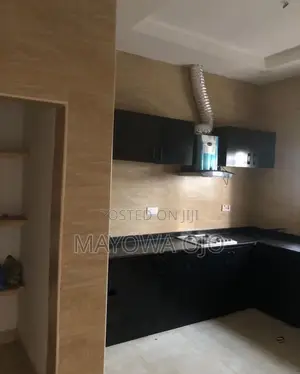 3bdrm Block of Flats in River Park, Lugbe District for sale