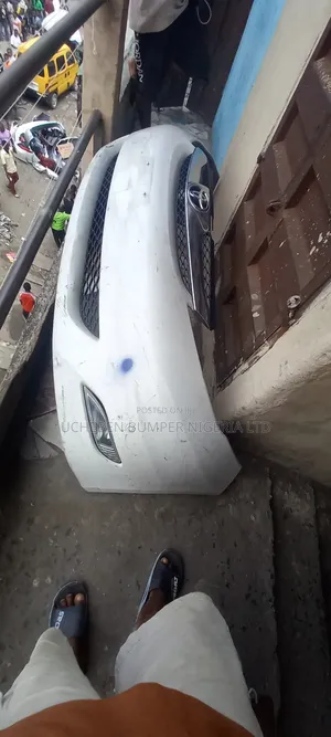 Complete Front Tokunbor Bumper Toyota Sienna 2008