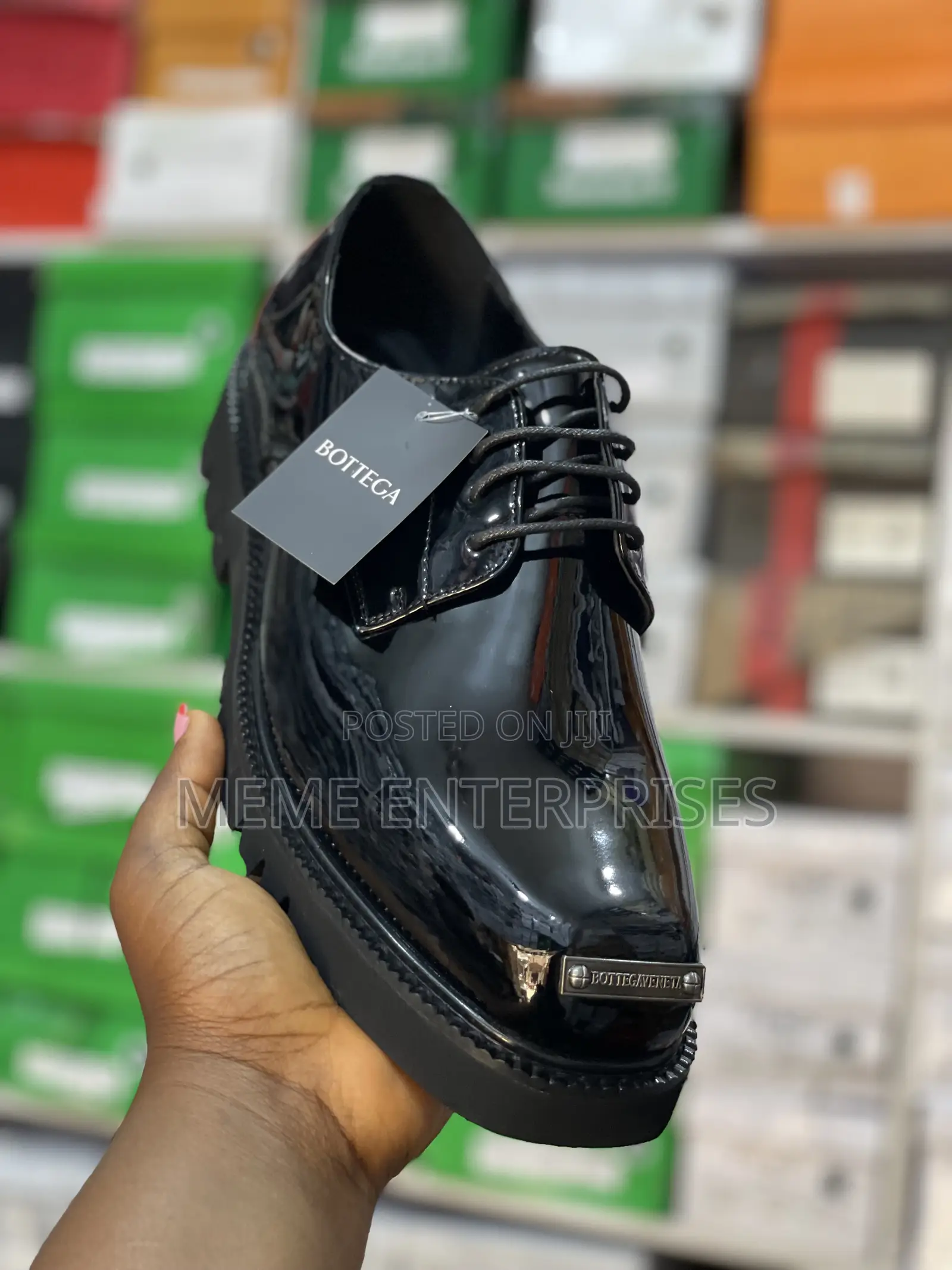 Shiny Skin Shoe.