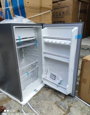 Binatone Table Top Fridge 100litrs