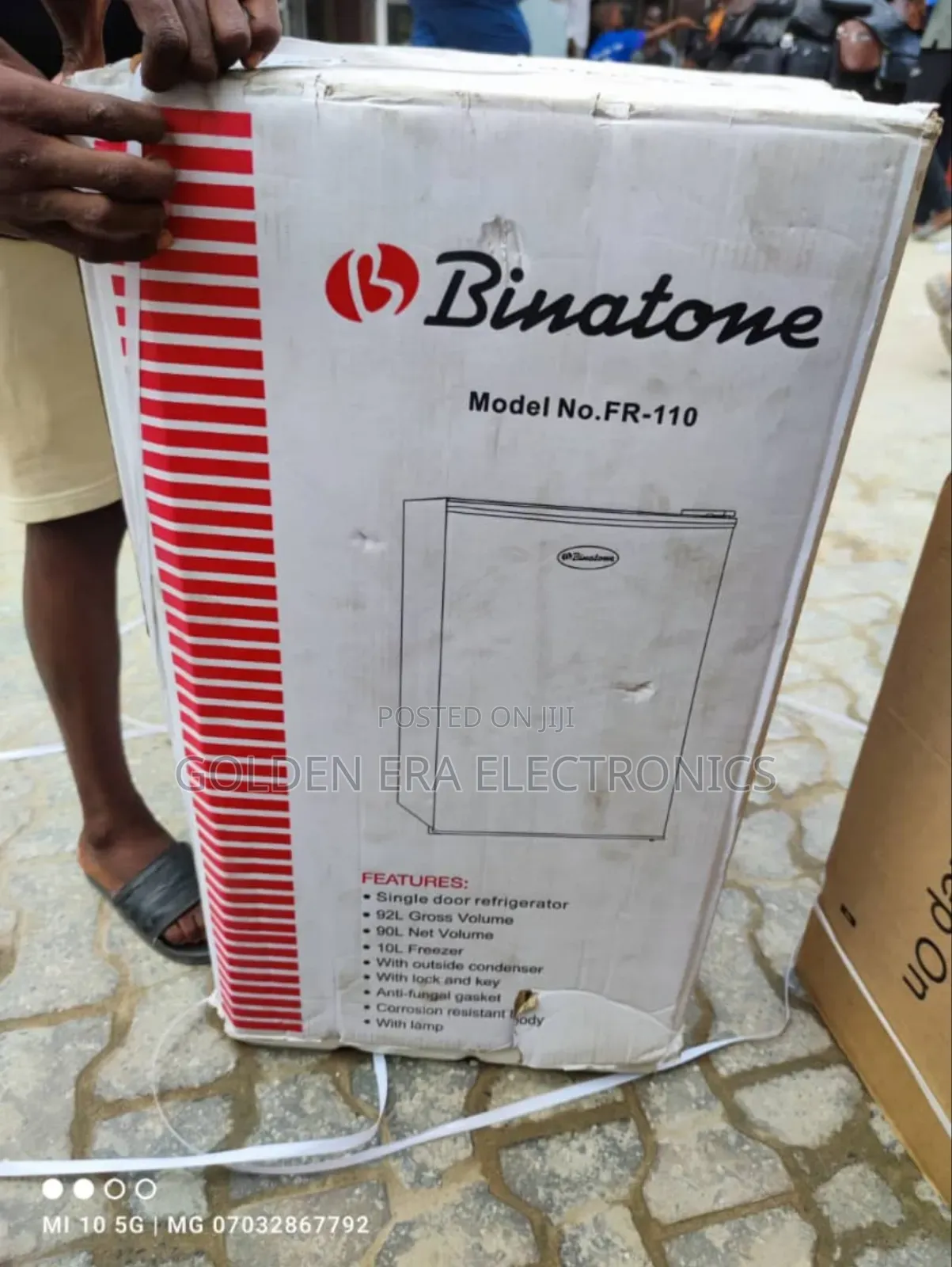 Binatone Table Top Fridge 100litrs