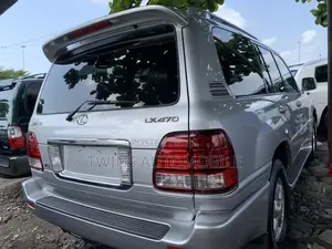 Lexus LX 470 Sport Utility 2006 Silver