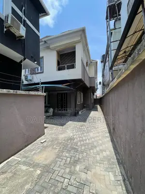 4bdrm Duplex in Ikota for sale