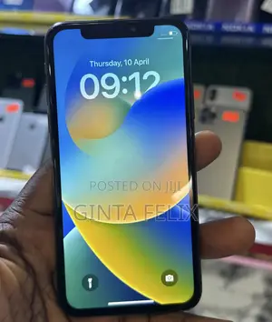 Photo - Apple iPhone X 64 GB Black