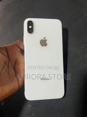 Photo - Apple iPhone X 64 GB White