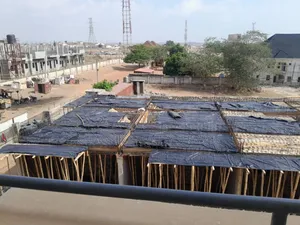 2bdrm Maisonette in & 3Bedroom, FHA for sale
