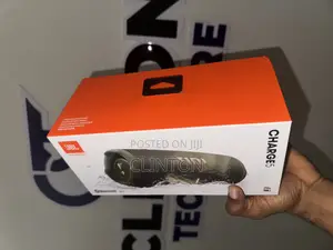 JBL Charge 5 Army Green