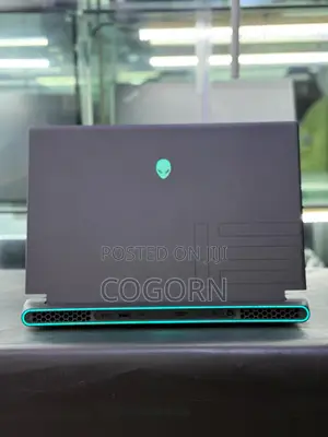 Laptop Alienware M15 R7 64GB Intel Core i7 SSD 2T