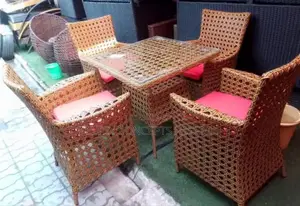 Restaurant Table With 4 Chairs