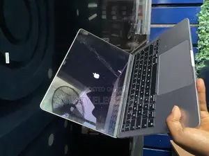Laptop Apple MacBook Pro 2020 M1 16GB Apple M1 SSD 512GB