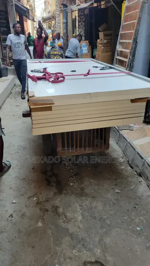 600w 144 Cell Mono-Crystalline Panel