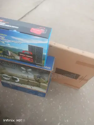 300w Solar Generator With Solar Fan Duravolt 18inches.