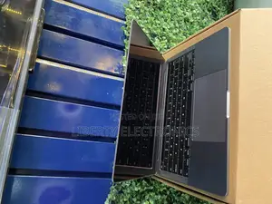 Laptop Apple MacBook Pro 2020 32GB Intel Core I7 SSD 2T