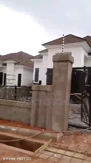Furnished 4bdrm Bungalow in Helui Estate Enugu for sale