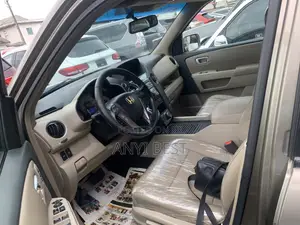 Honda Pilot 2011 Gray