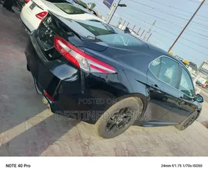 Toyota Camry SE FWD 2020 Black