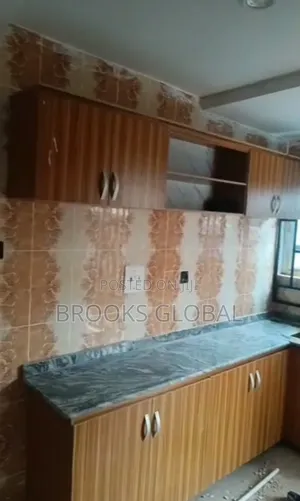 3bdrm Block of Flats in Benin City for rent